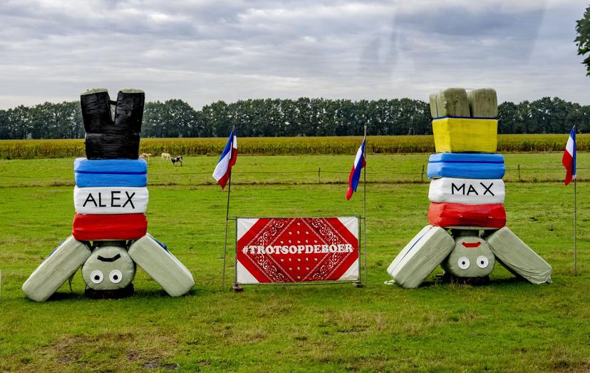 Nederlandse vlag op z'n kop bij een boerenprotest