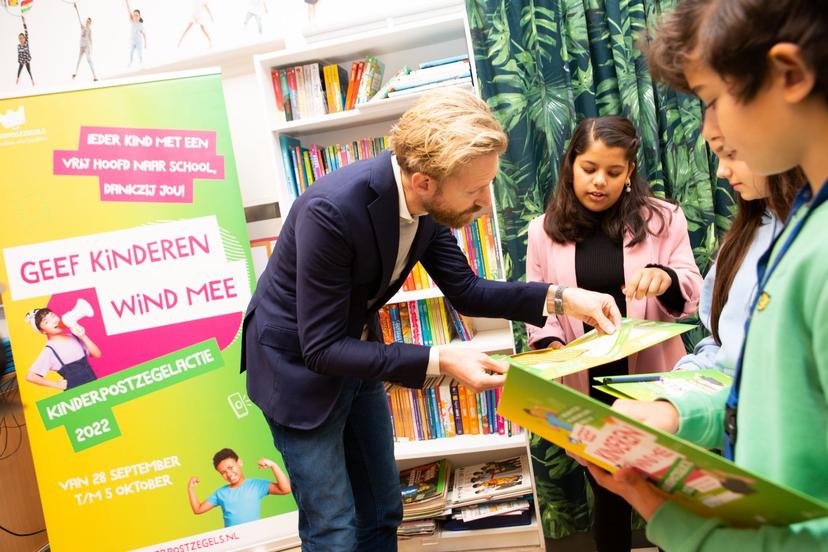 Vijf vragen over Kinderpostzegels Kidsweek