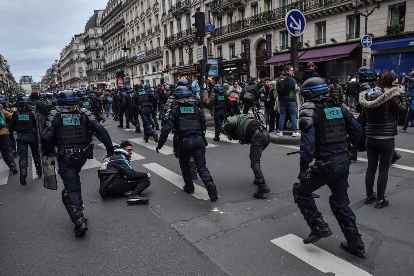 Felle protesten in Frankrijk om pensioenplannen