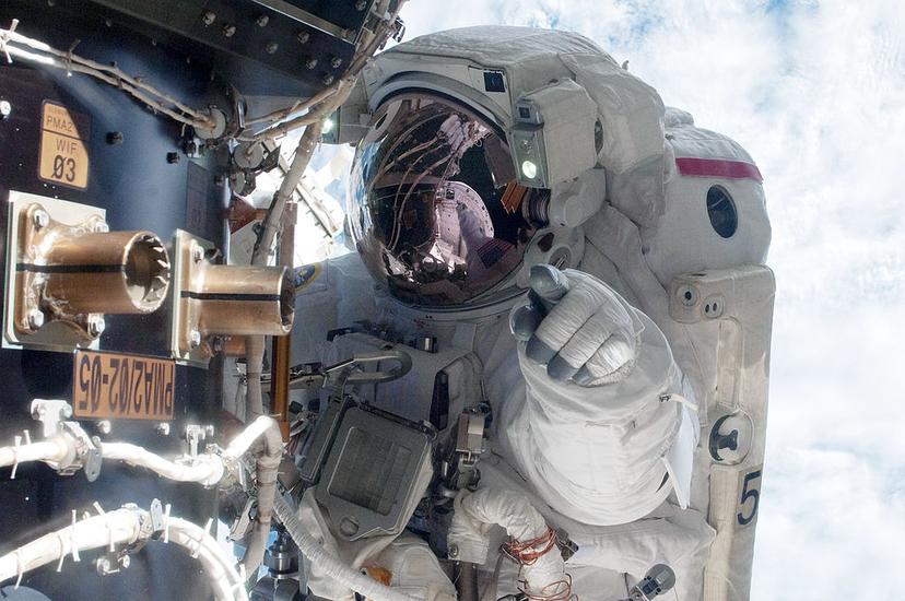 NASA astronaut Mike Fossum, ISS, 12 juli 2011 (Photo by NASA via Getty Images)