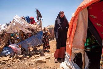 Shukri vluchtte voor de droogte in Somalië naar een kamp in de hoop op voedselhulp. 